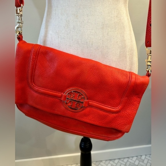 Tory Burch Amanda fold over bag crossbody or clutch gold hardware - Picture 2 of 9